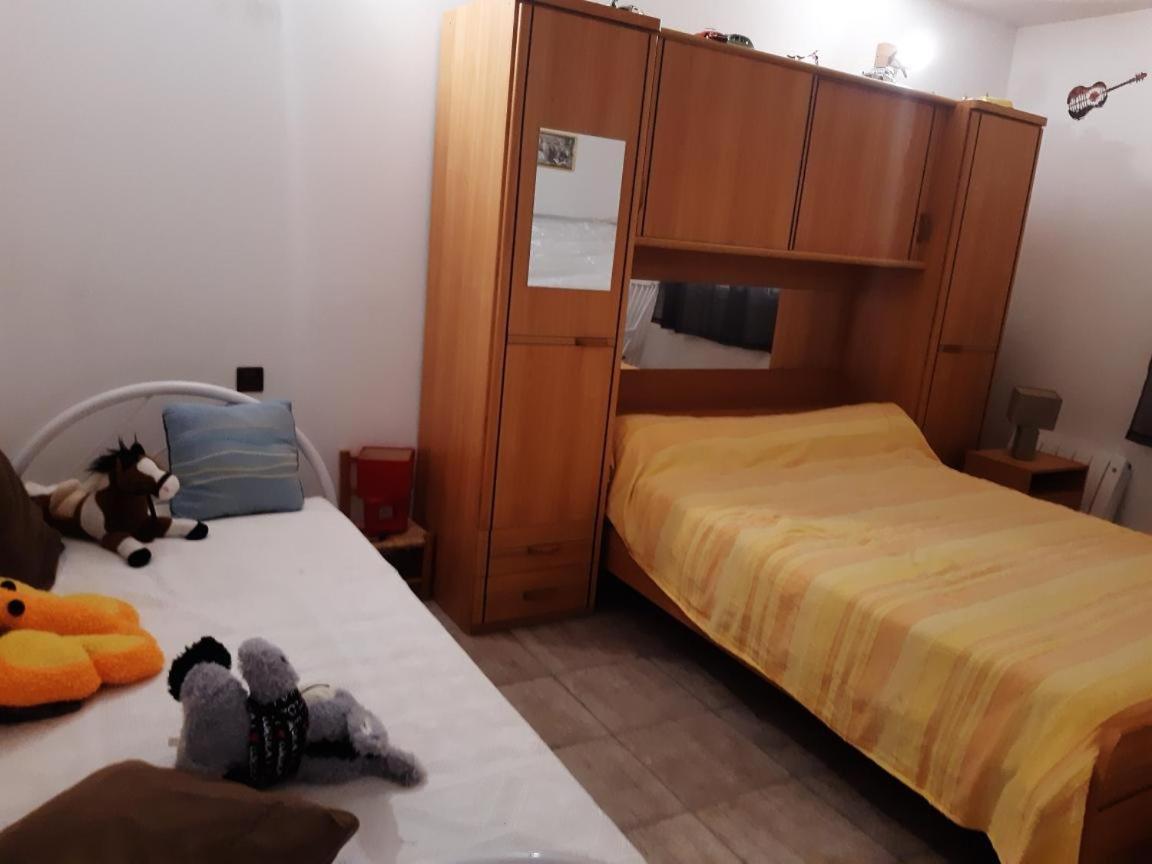 Le Calme Apartment Viviers ภายนอก รูปภาพ